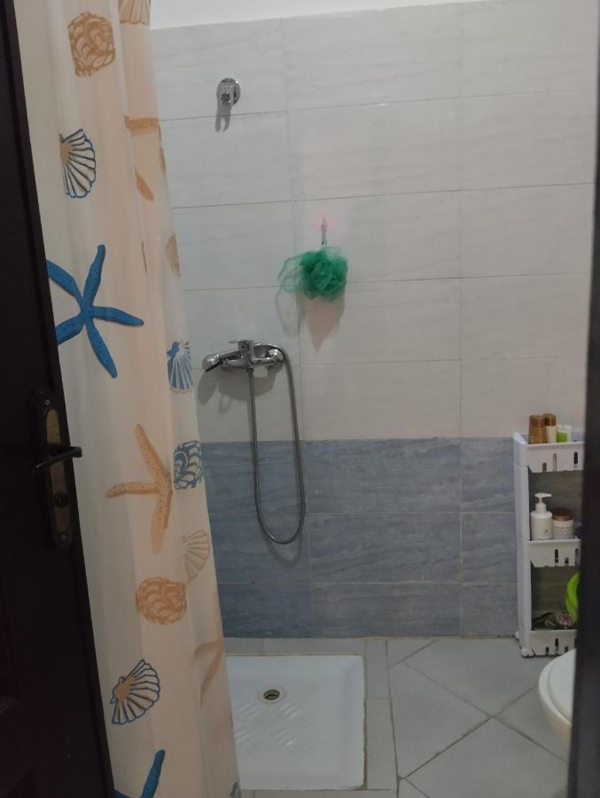 Noor Apartment *
